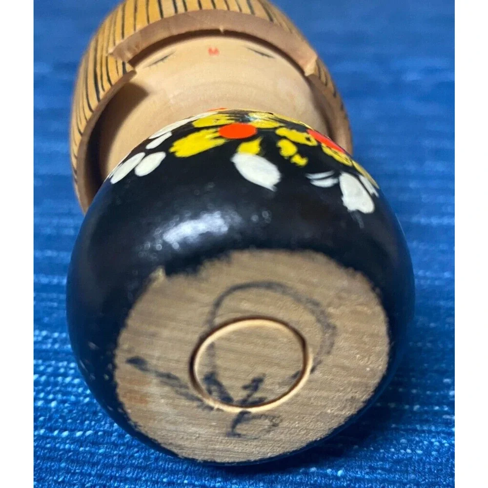 Kokeshi Japanese Wooden Handmade Doll Vintage Hand Painted Yellow Floral 5” 998A
